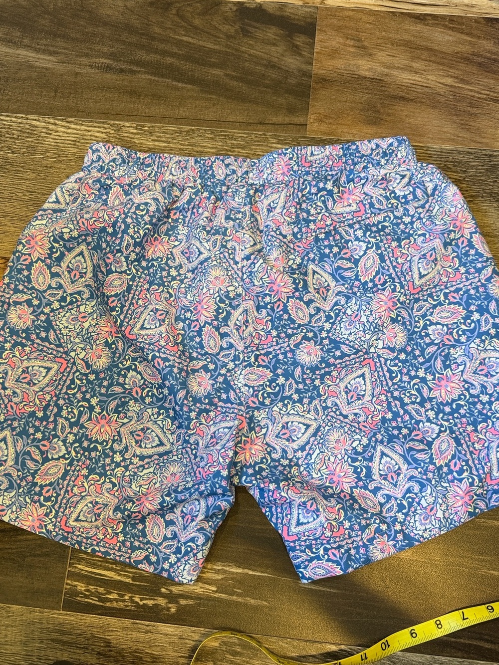 Kulani Kinis Blue Pink Paisley Swim Shorts Size Medium Lined - Picture 5 of 5
